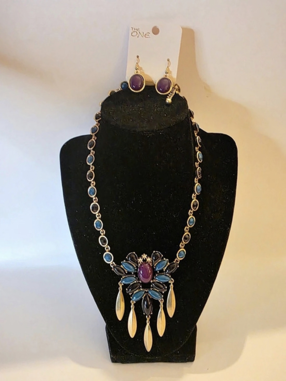 The One Statement Necklace & Earrings in Blue & Purple New